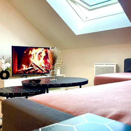 La Perle Des Capucins